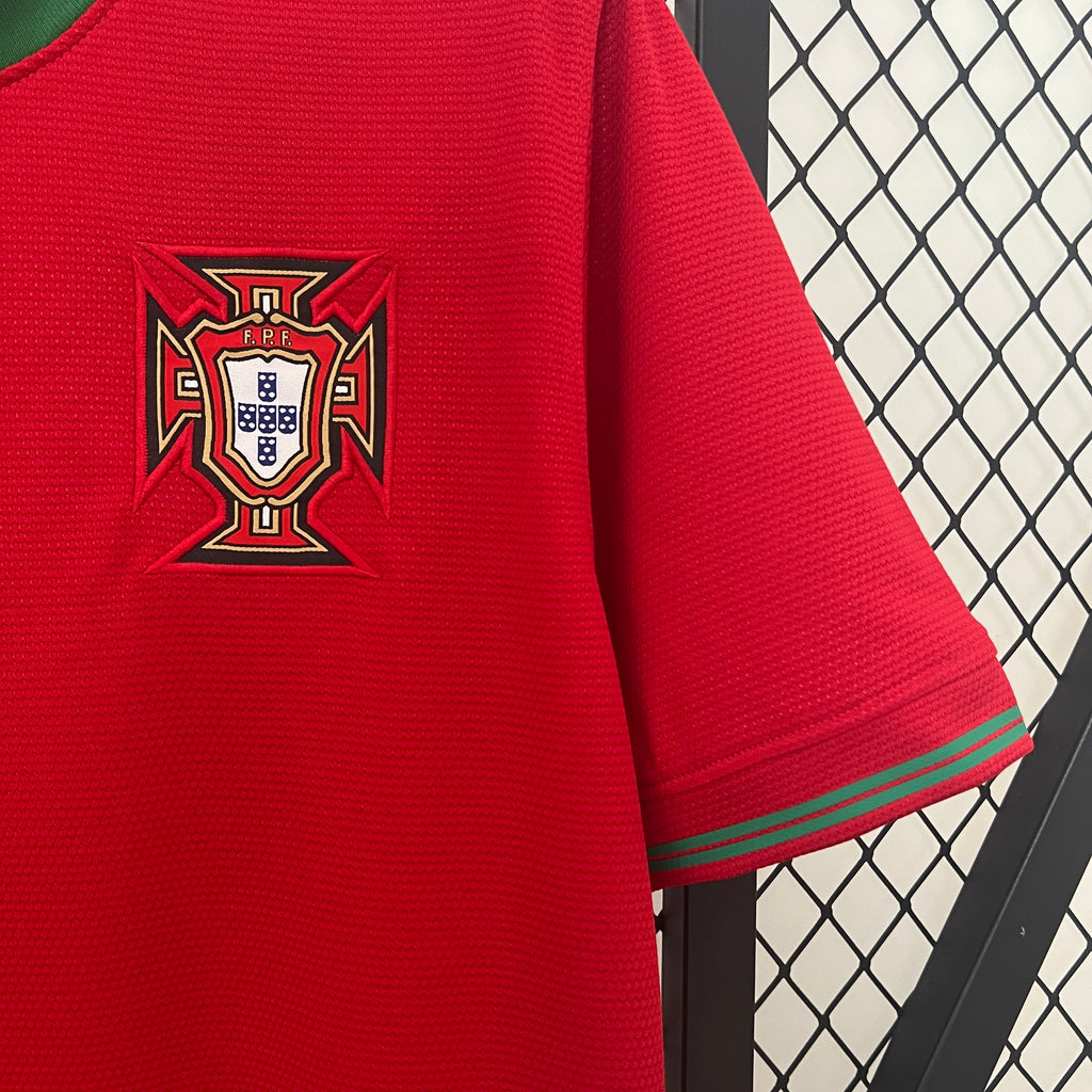 Camisola Retro Portugal 2012 Nike Home – Edição Clássica