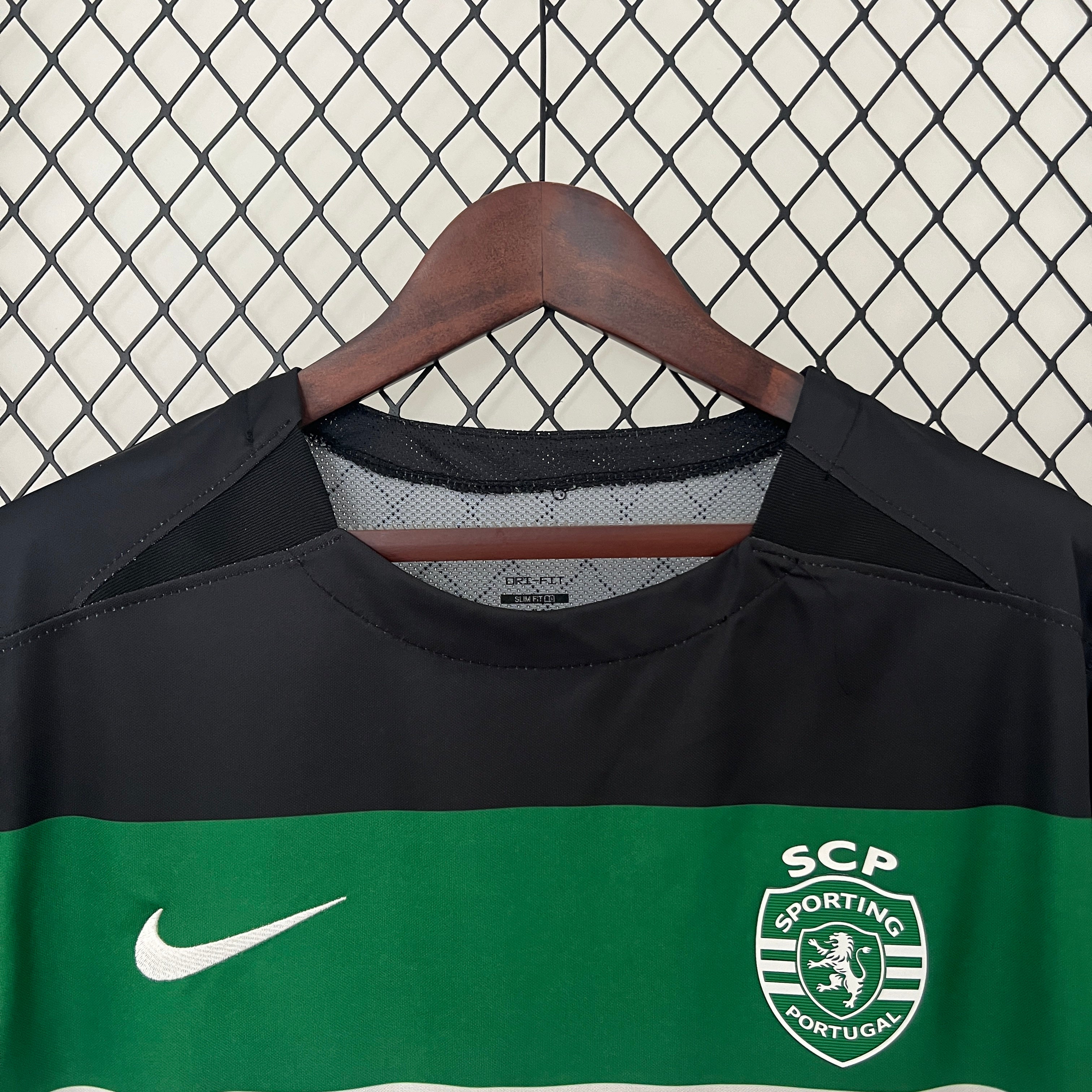 Camisola Sporting CP Principal 2023/24