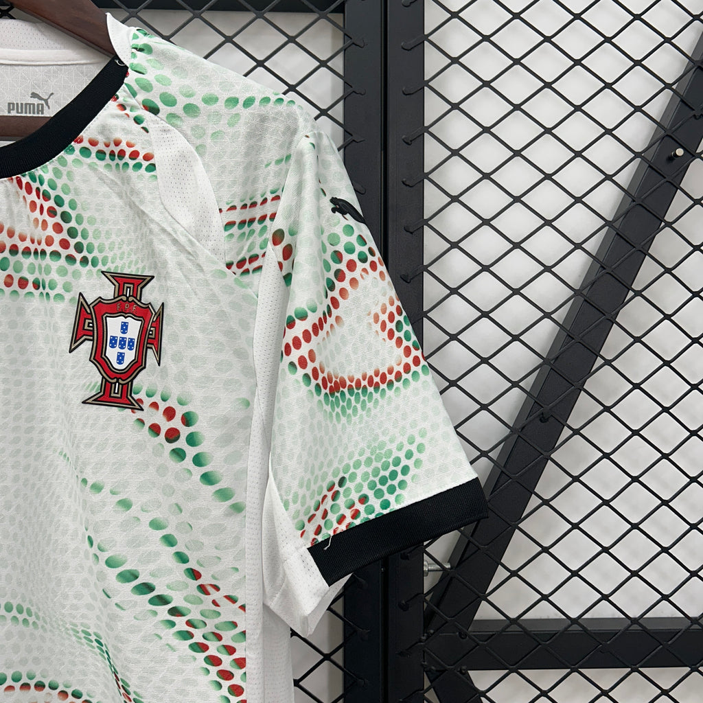 Camisola de Futebol Portugal – Edição Away Puma