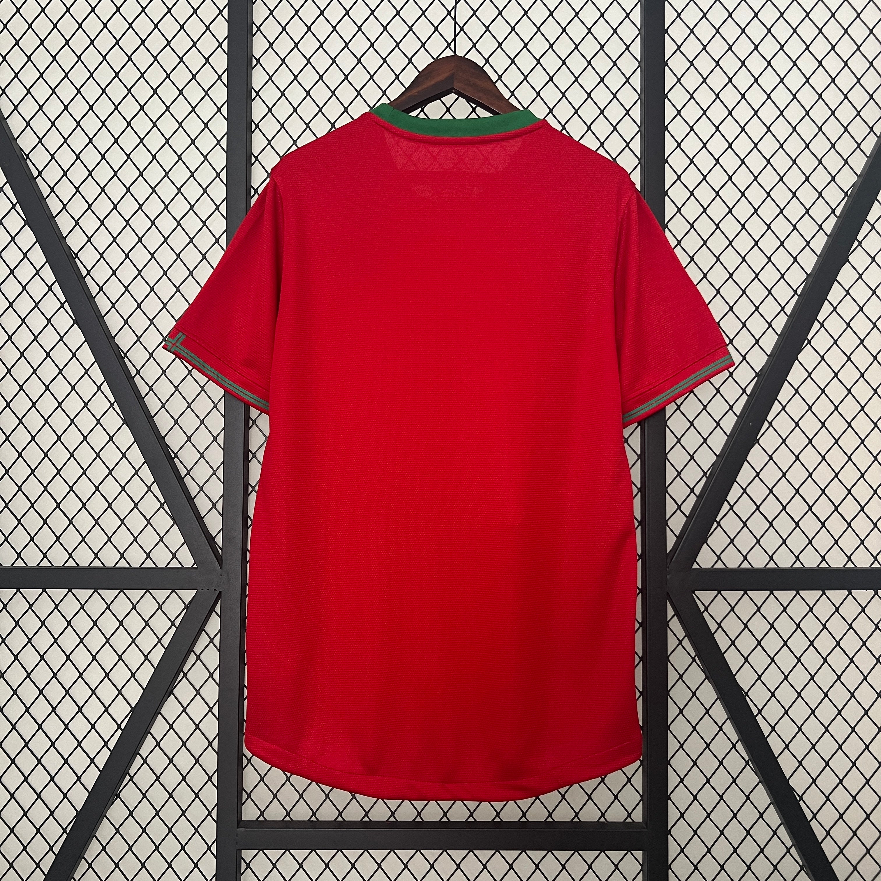 Camisola Retro Portugal 2012 Nike Home – Edição Clássica